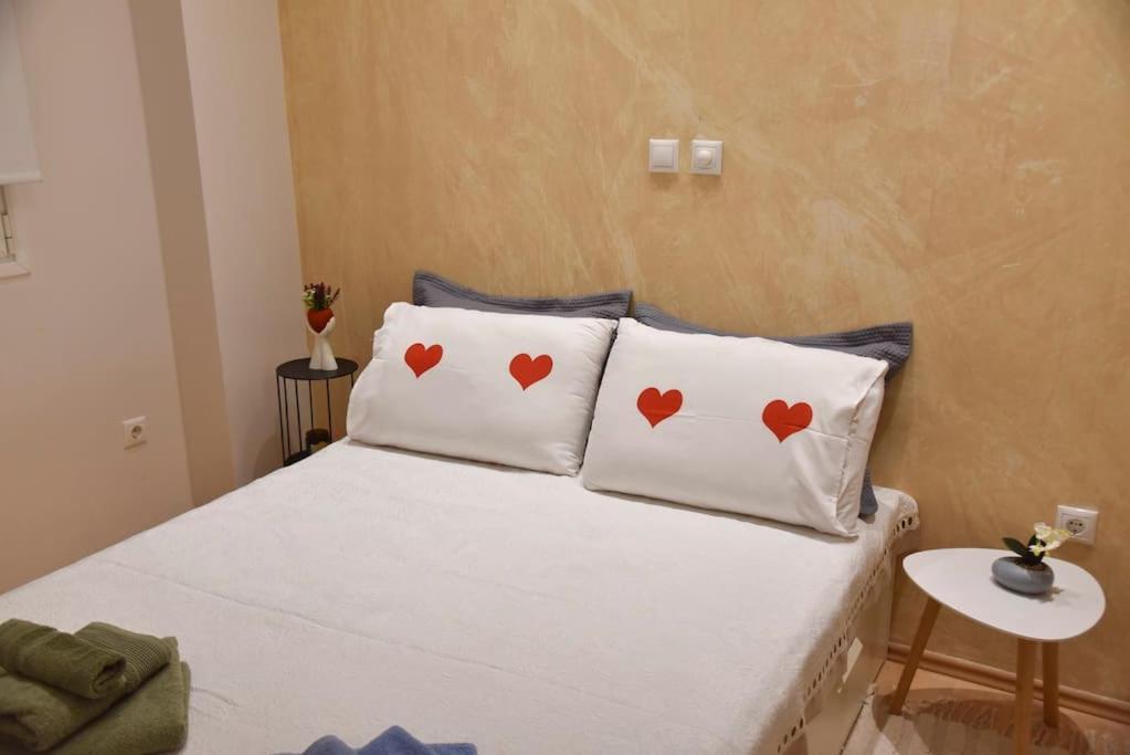 Tiny Treasure Apartment Афіни Екстер'єр фото