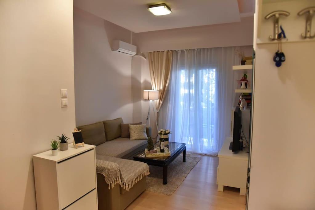 Tiny Treasure Apartment Афіни Екстер'єр фото