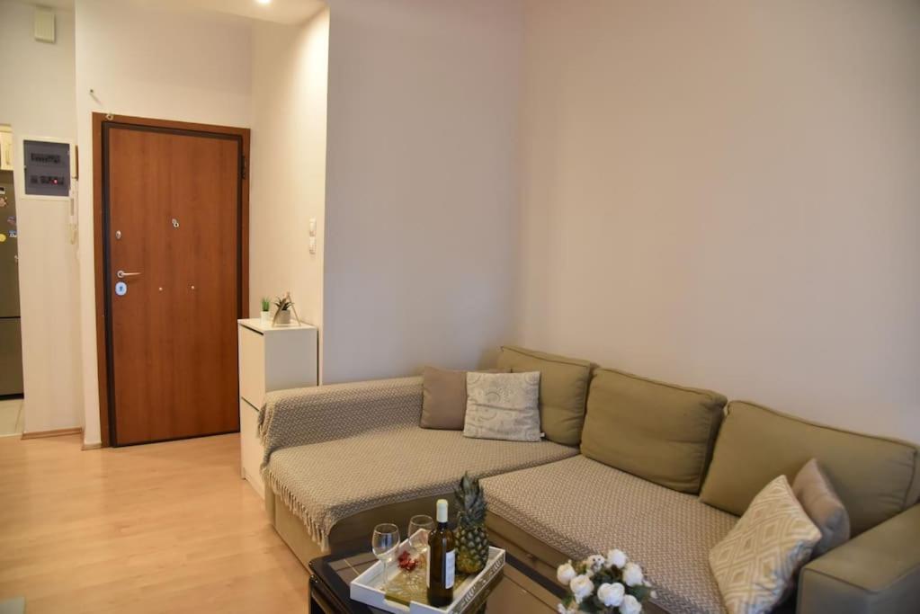 Tiny Treasure Apartment Афіни Екстер'єр фото